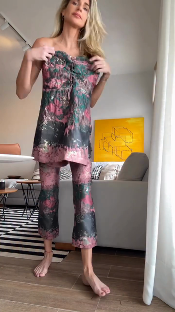 Printed Strapless Top & Cropped Pants Set