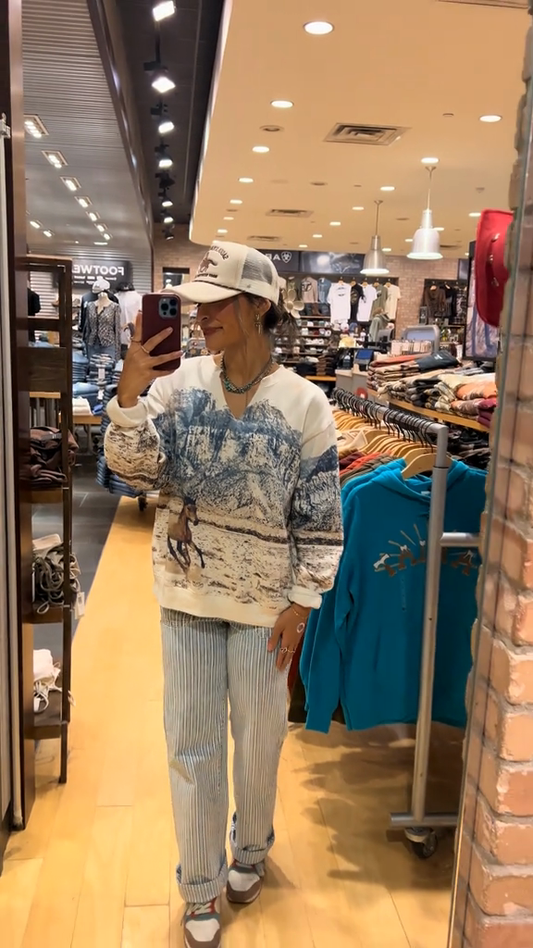 Printed V-neck casual pullover