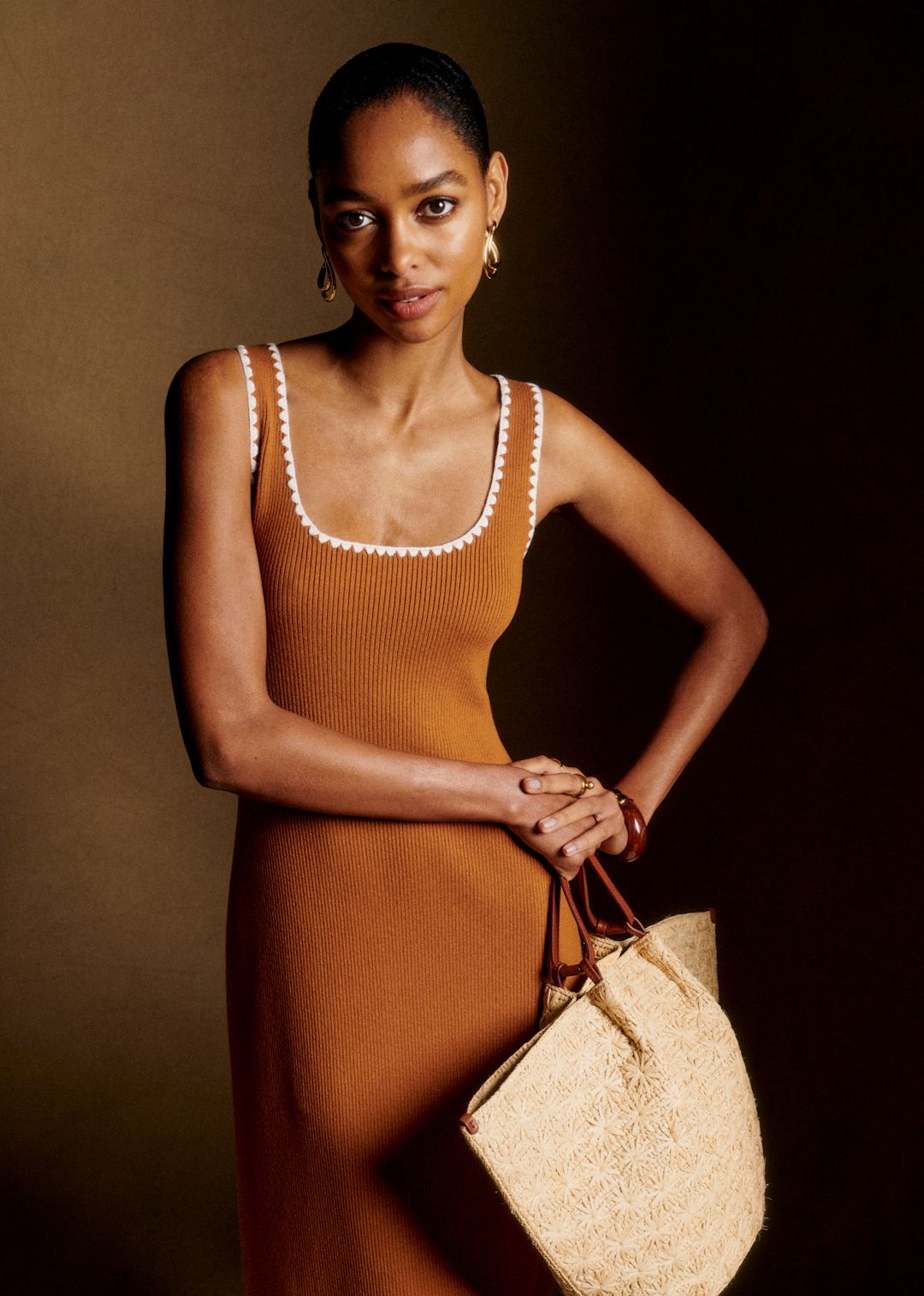 Brown Ribbed Knit Midi Dress with Scalloped Trim