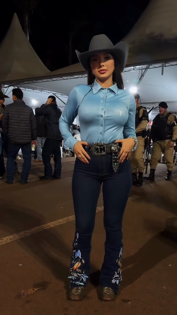 Embroidered Flare Jeans