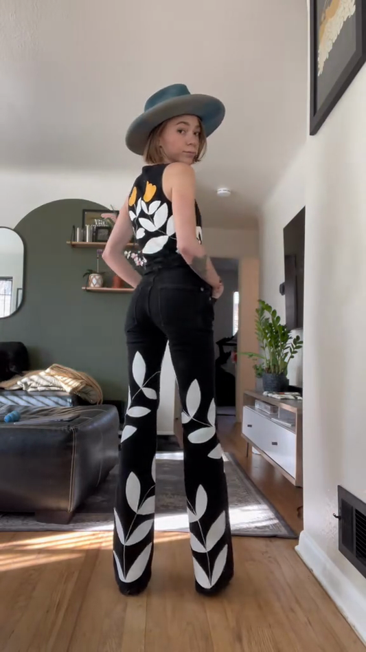 Black Floral Print Sleeveless Jumpsuit