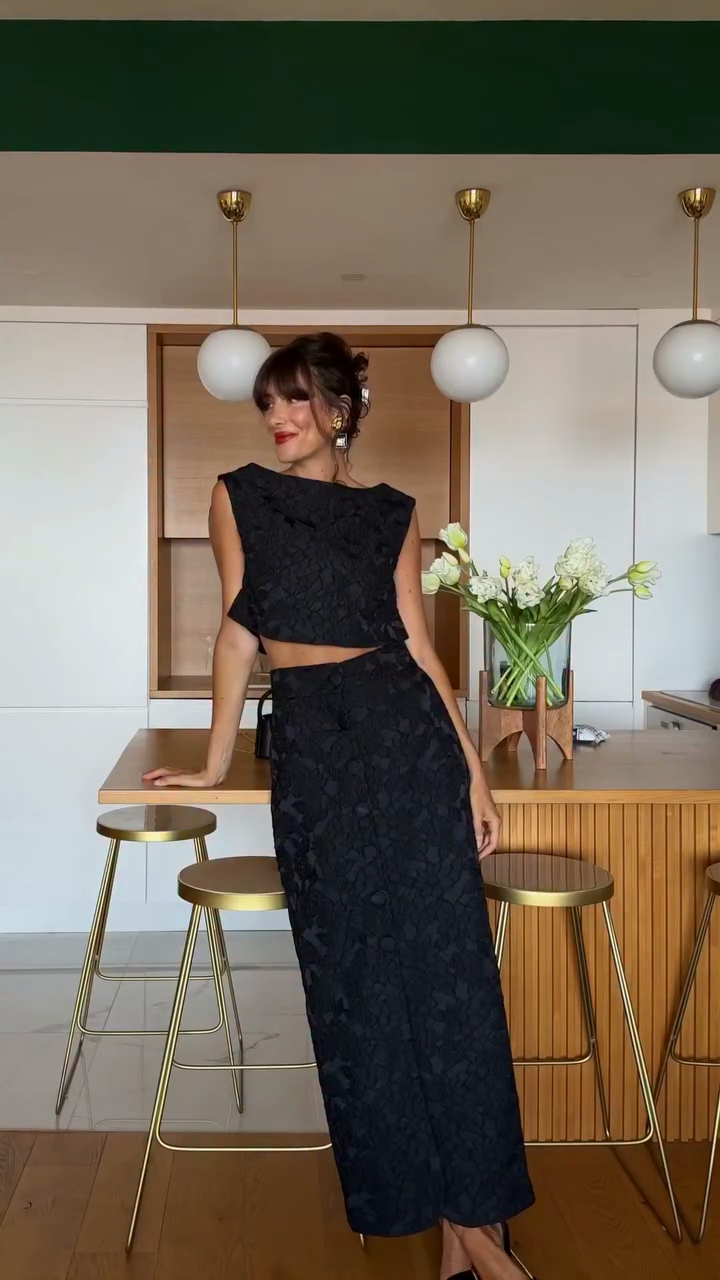 Black Sleeveless Cut - out Two - piece Set