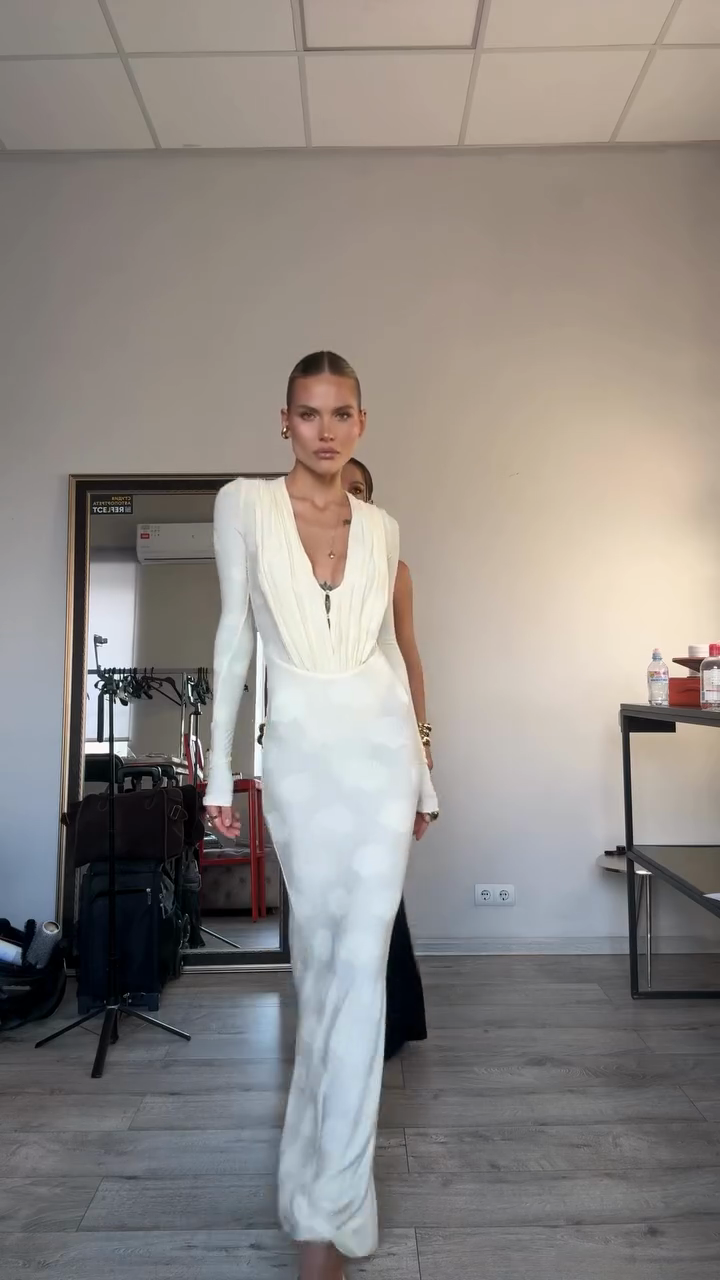 White Plunge - Neck Long - Sleeve Maxi Dress