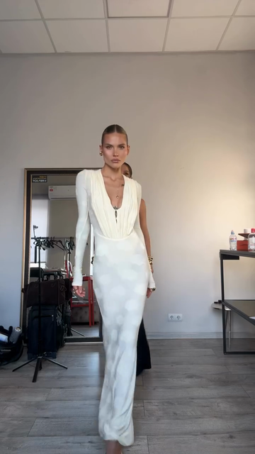 White Plunge - Neck Long - Sleeve Maxi Dress