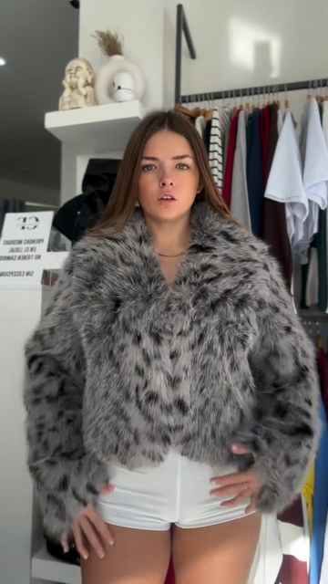 Gray Leopard Print Faux Fur Cropped Jacket