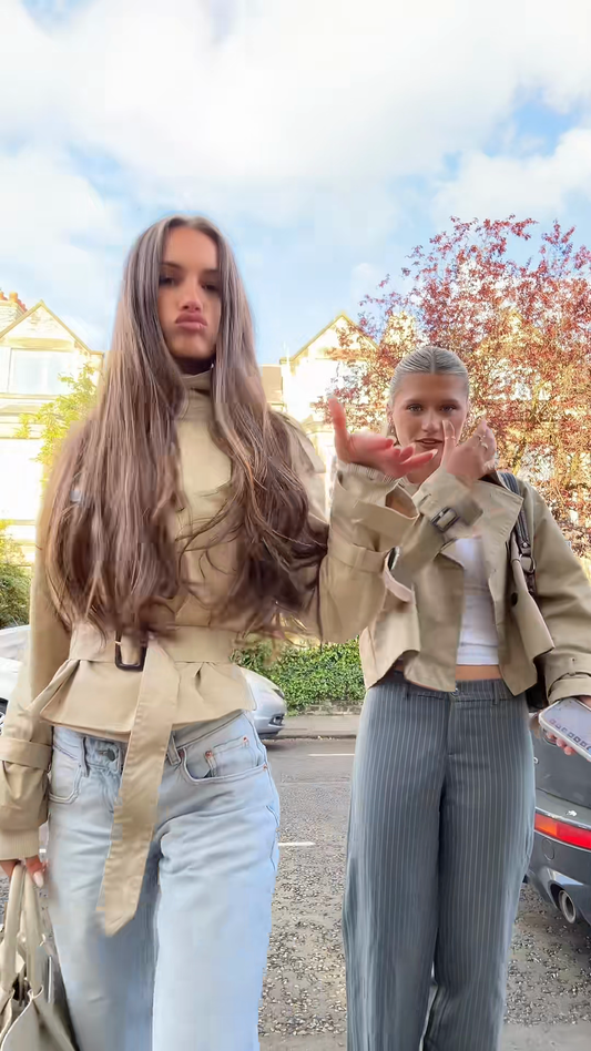 Beige Cropped Trench Jacket With Belt