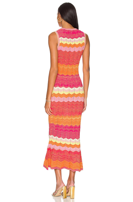 Sleeveless Chevron - Patterned Midi Dress