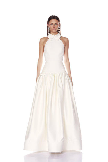 Backless white long skirt