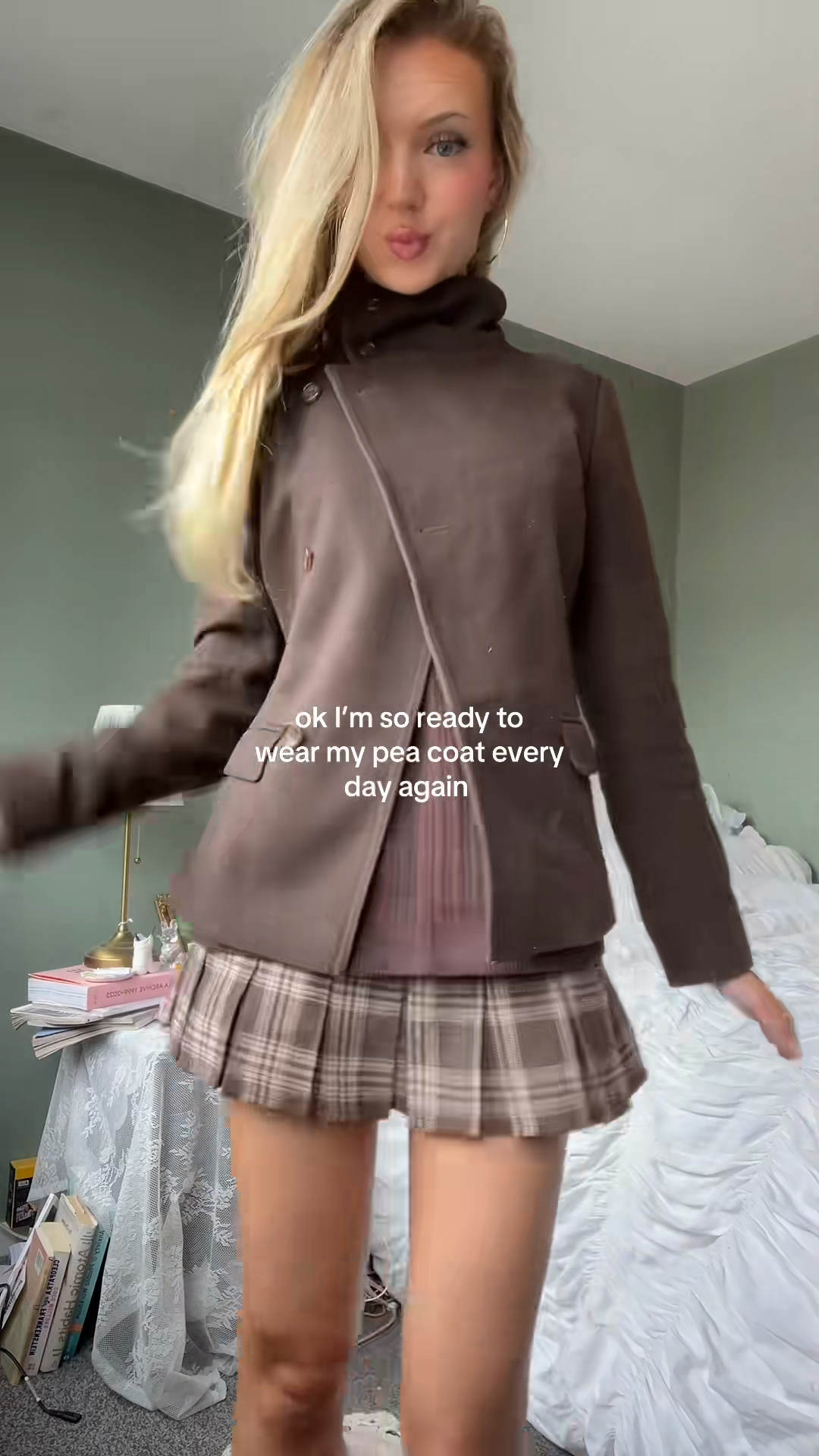 Brown woolen short coat with plaid skirt suit