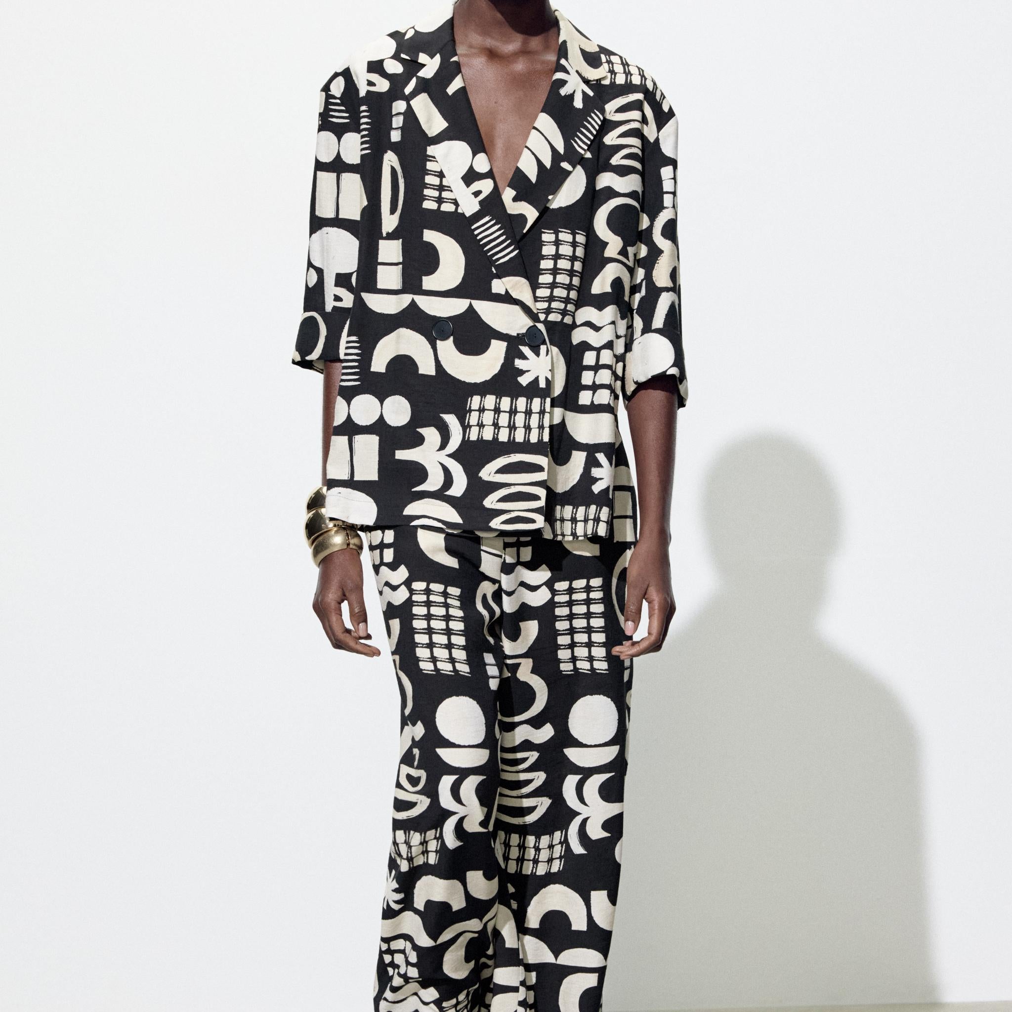 Black and White Abstract Print Matching Set