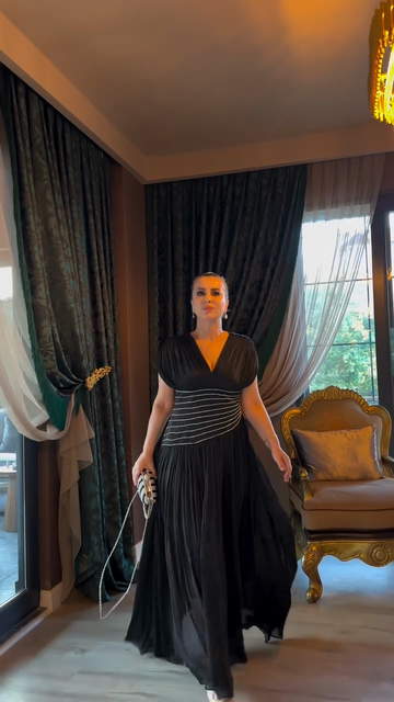 Black V-neck Silver Stripe Pleated Maxi Dress