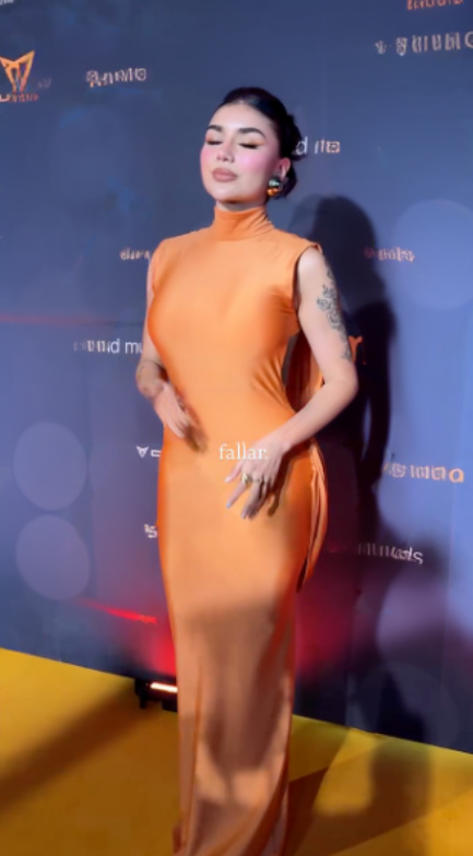 Orange High - Neck Sleeveless Gown