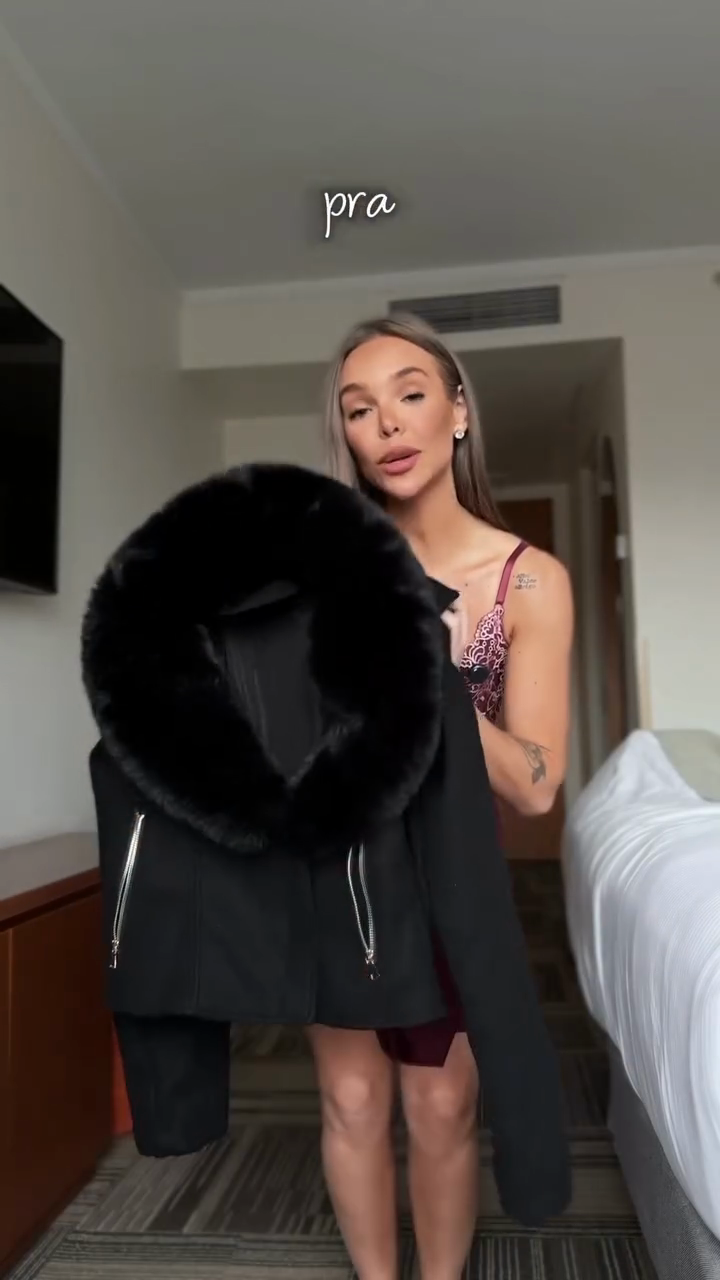Black Faux Fur - Collar Jacket